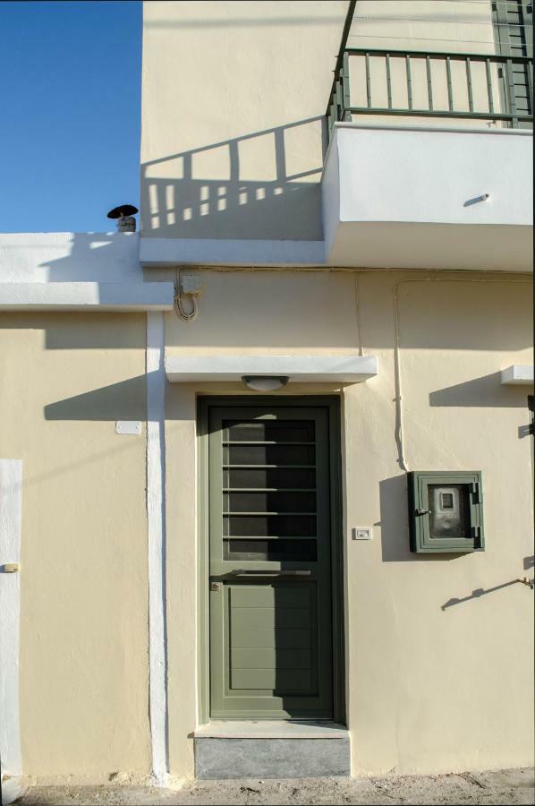 City Apartment 埃尔莫波利斯 外观 照片